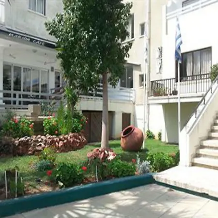 Szálloda Marion Polis
